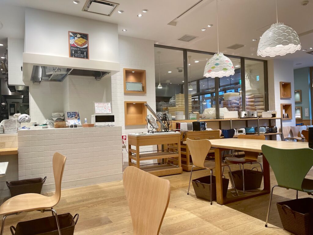 Bakery & Eel Restaurants in Ginza, Tokyo: Hitsumabushi Bincho interior
