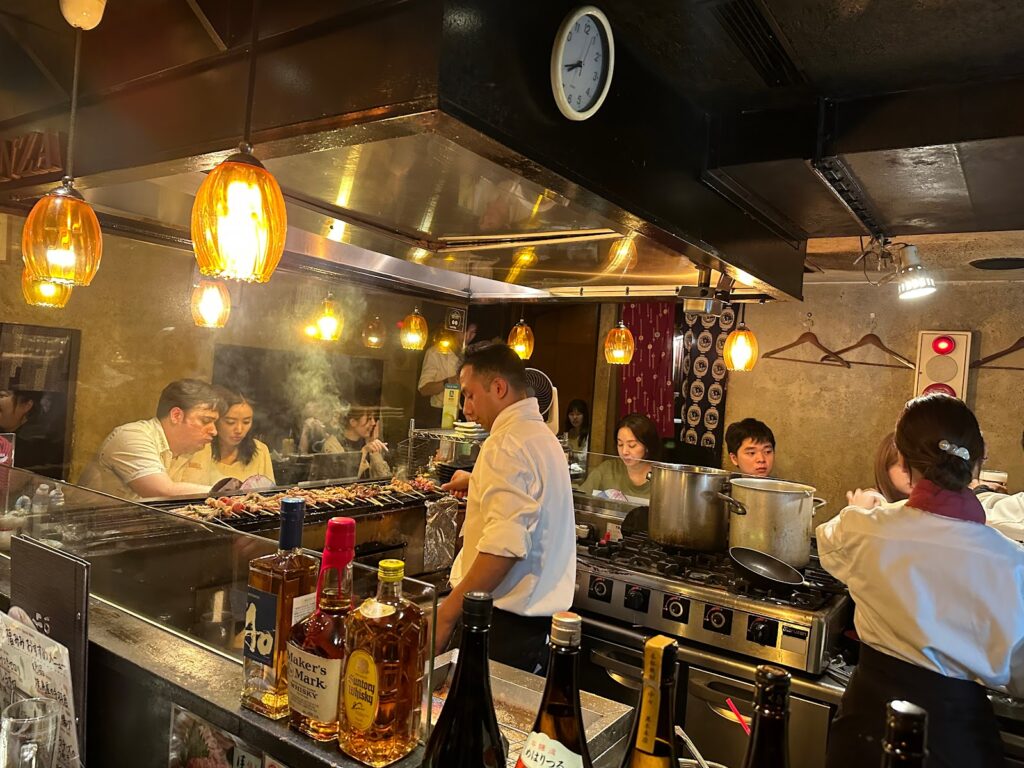Restaurants in Ginza, Tokyo: Kushiyaki Bistro Fukumimi Ginza interior