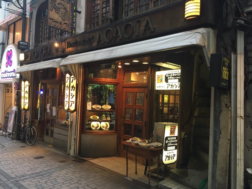 Restaurants in Shinjuku : Shinjuku acacia